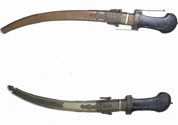 Pair of sharawi knives