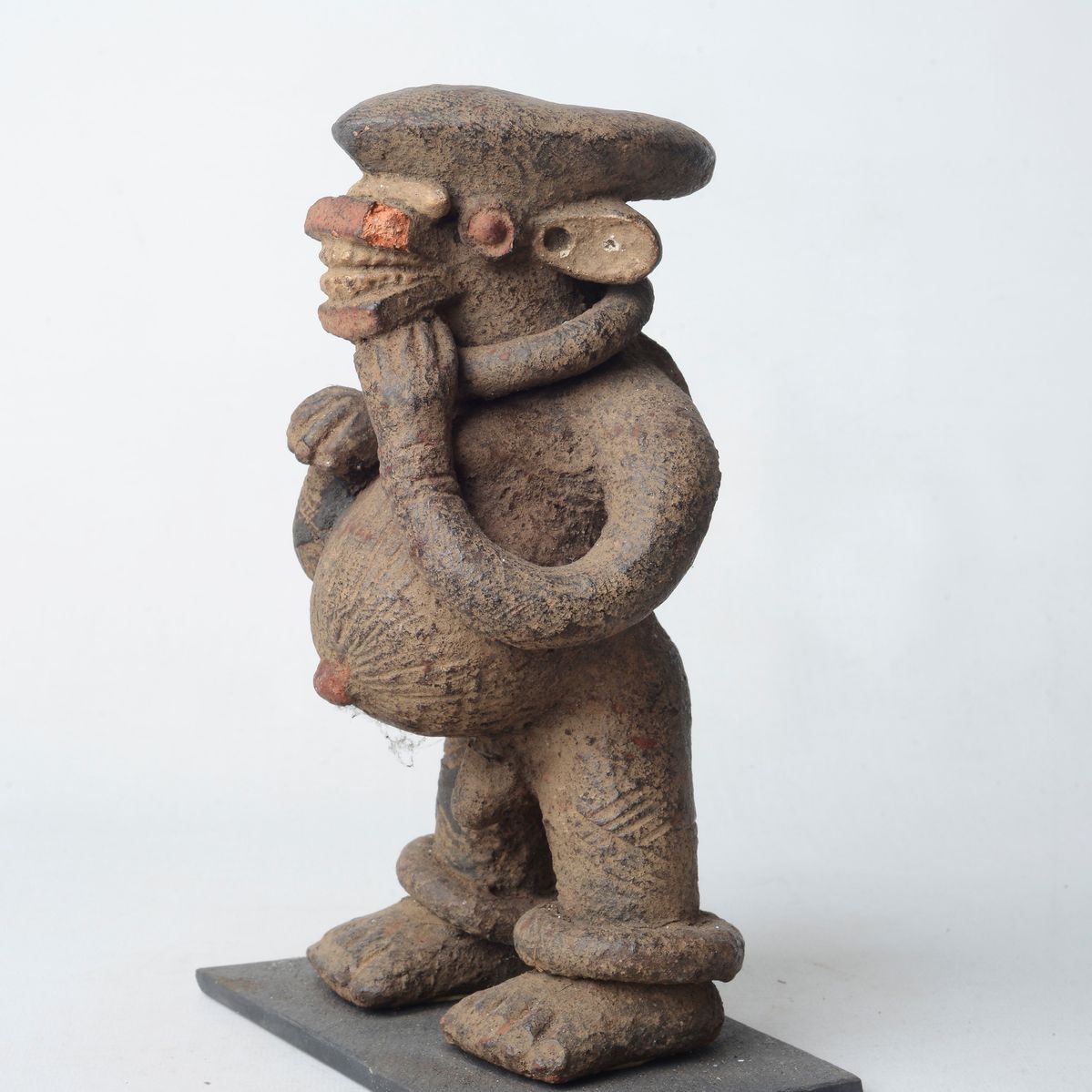 Scultura Kantama (mama)