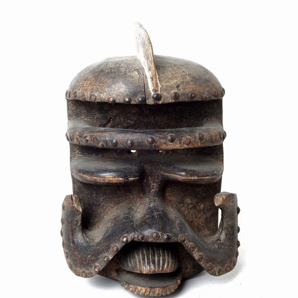 Mask Bete or We