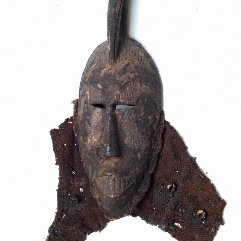 Maschera Guro con Testa di Calao