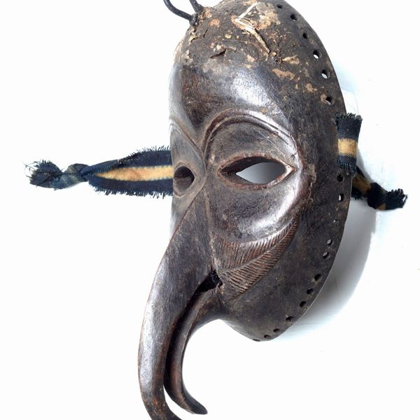 Dan mask