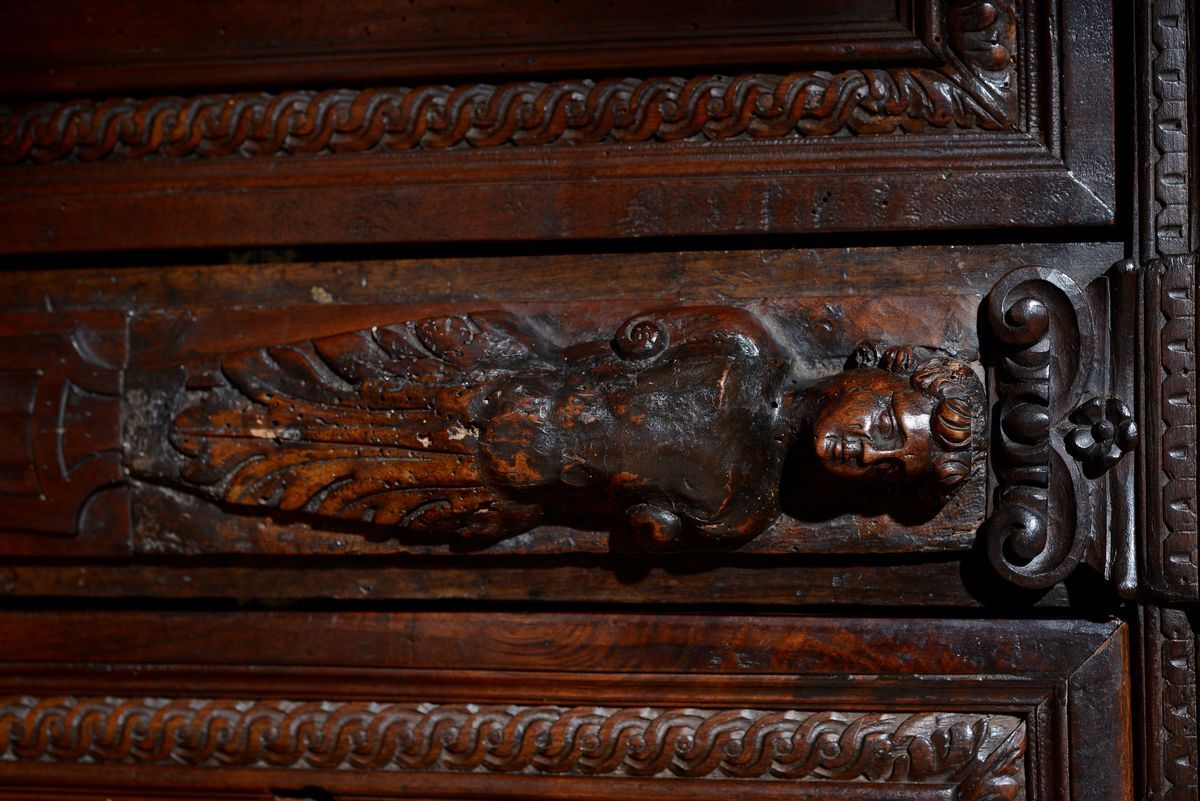 Credenza