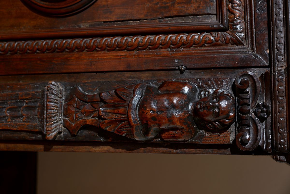 Credenza