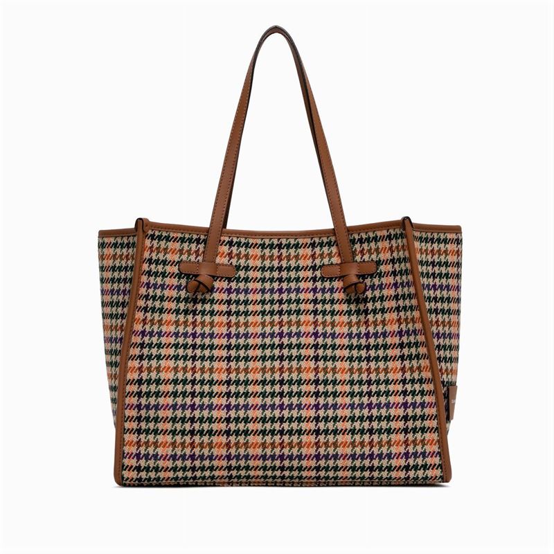 Gianni Chiarini - Borsa - Marcella