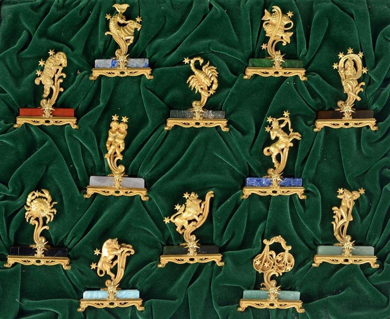 Lotto Composto da 12 Segnaposto con Segni Zodiacali