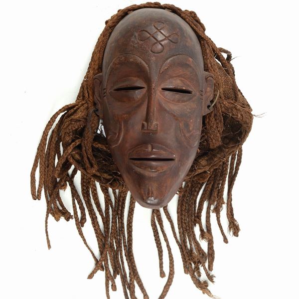 Maschera tchowe