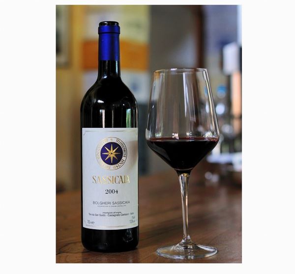 TENUTA SAN GUIDO - SASSICAIA - Magnum bottle 1500ml Tenuta San Guido - Sassicaia 2004 - Bolgheri Sassicaia DOC.