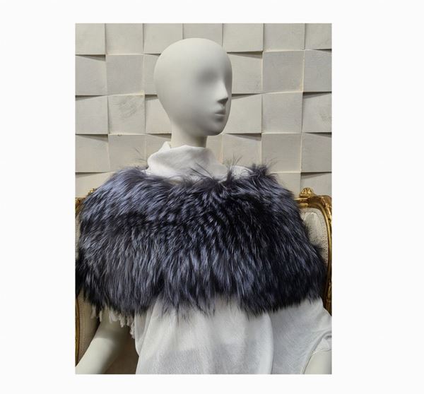 OESSE PELLICCERIA - Silver fox stretch shoulder cover