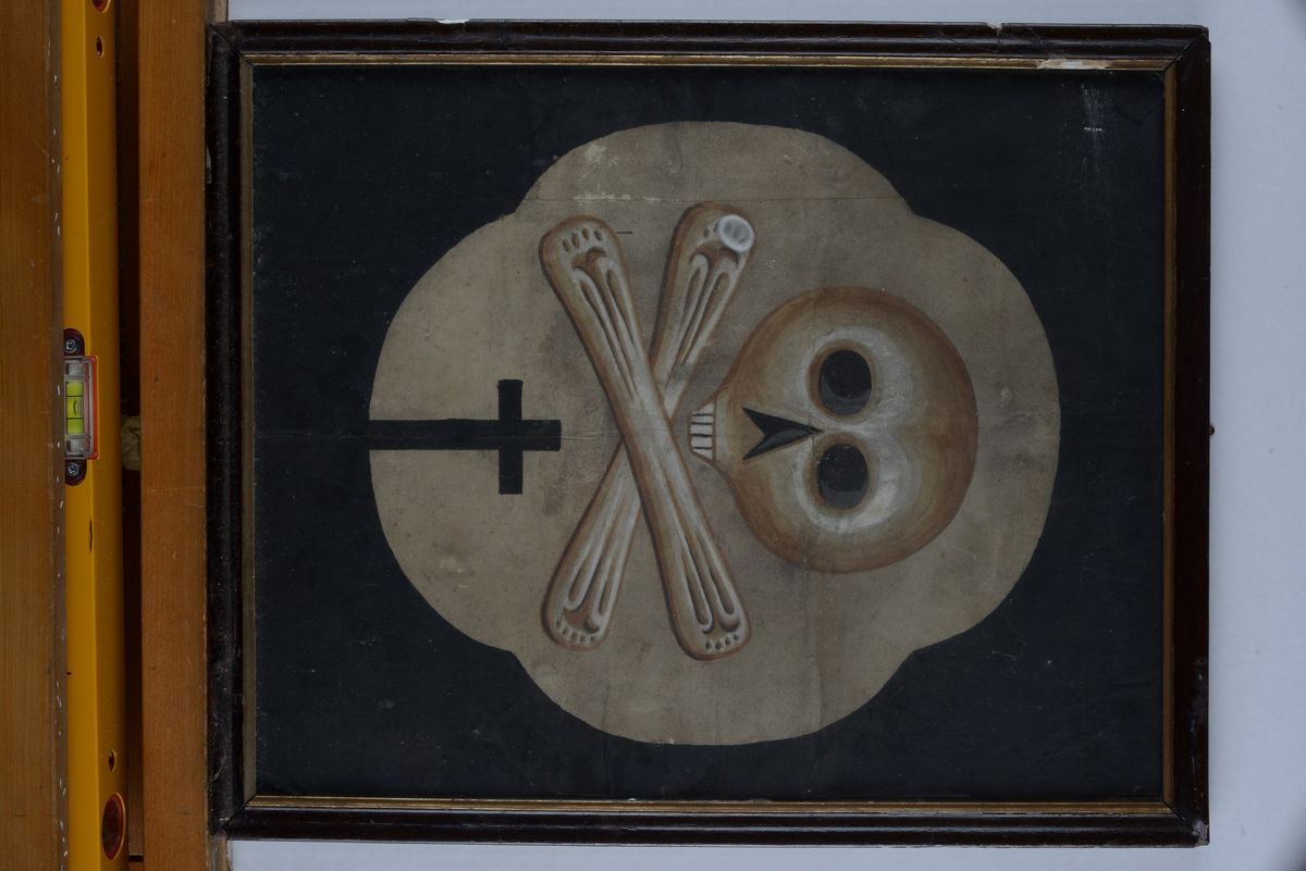 Anonimo, XIX Sec. - Teschio con Tibie Incrociate (memento Mori)