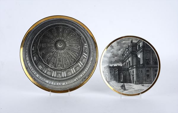 Pair of plates
