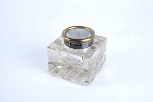 Glass inkwell