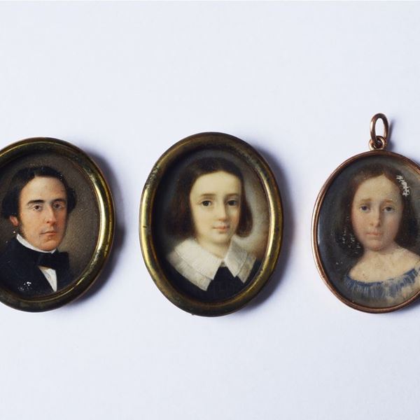 Anonimo, XIX sec. : Tre miniature  - Auction ANTIQUES - Galleria Pananti Casa d'Aste