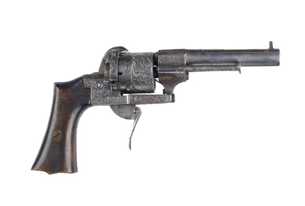 Lefauceux pin revolver
