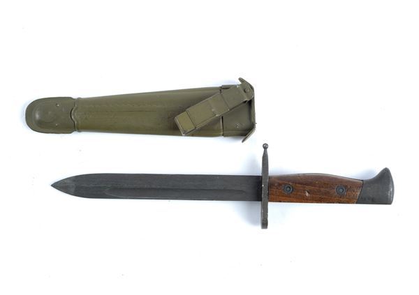 Assault dagger