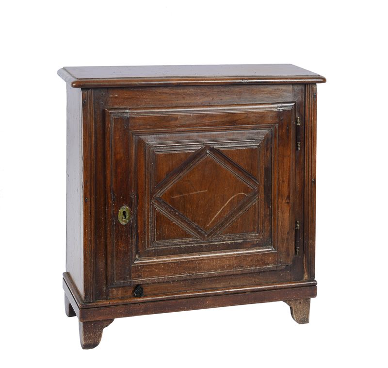 Inginocchiatoio Riadattato a Credenza