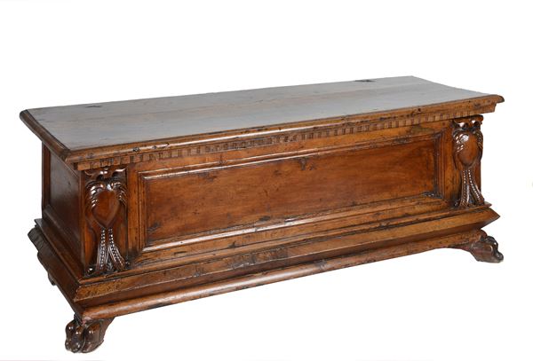 Ancient chest