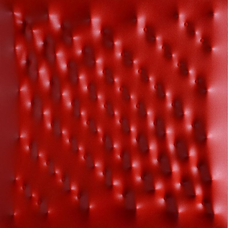 Enrico Castellani - Superficie Rossa