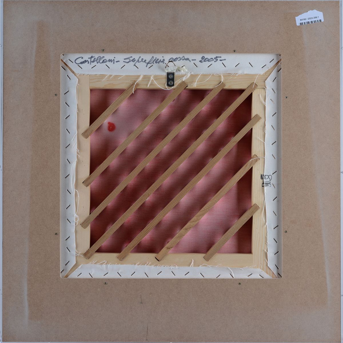 Enrico Castellani - Superficie Rossa
