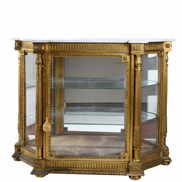 Crystal cabinet