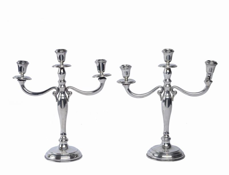 Coppia di Candelabri in Argento