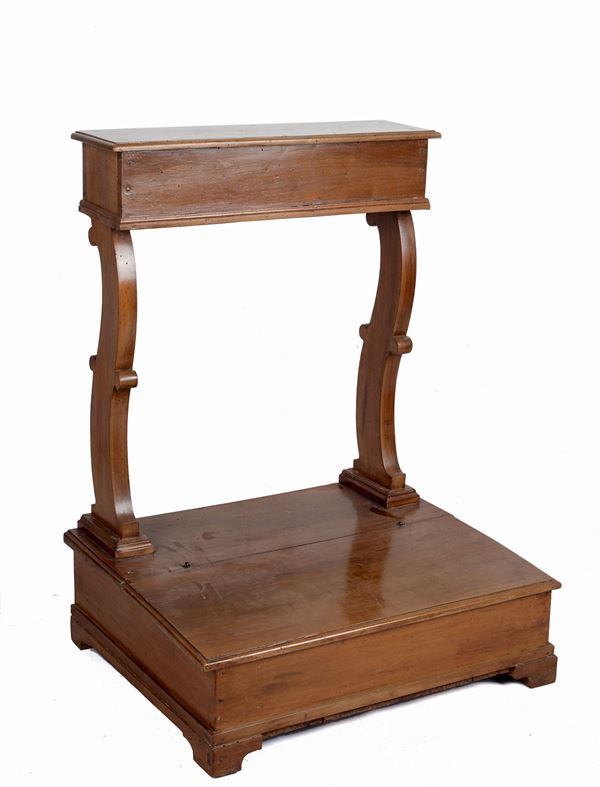 Piccolo inginocchiatoio  - Auction ANTIQUES, SILVER - Galleria Pananti Casa d'Aste