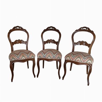 Serie di Tre Sedie