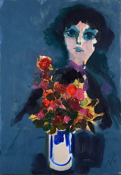 Figura con Vaso di Fiori