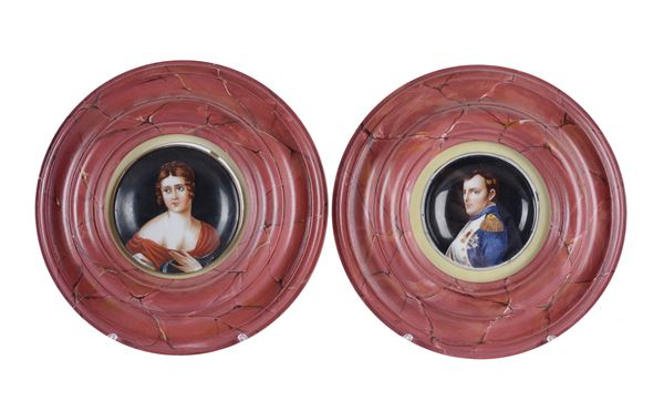 Coppia di miniature manifattura Ginori con Napoleone e Paolina Bonaparte