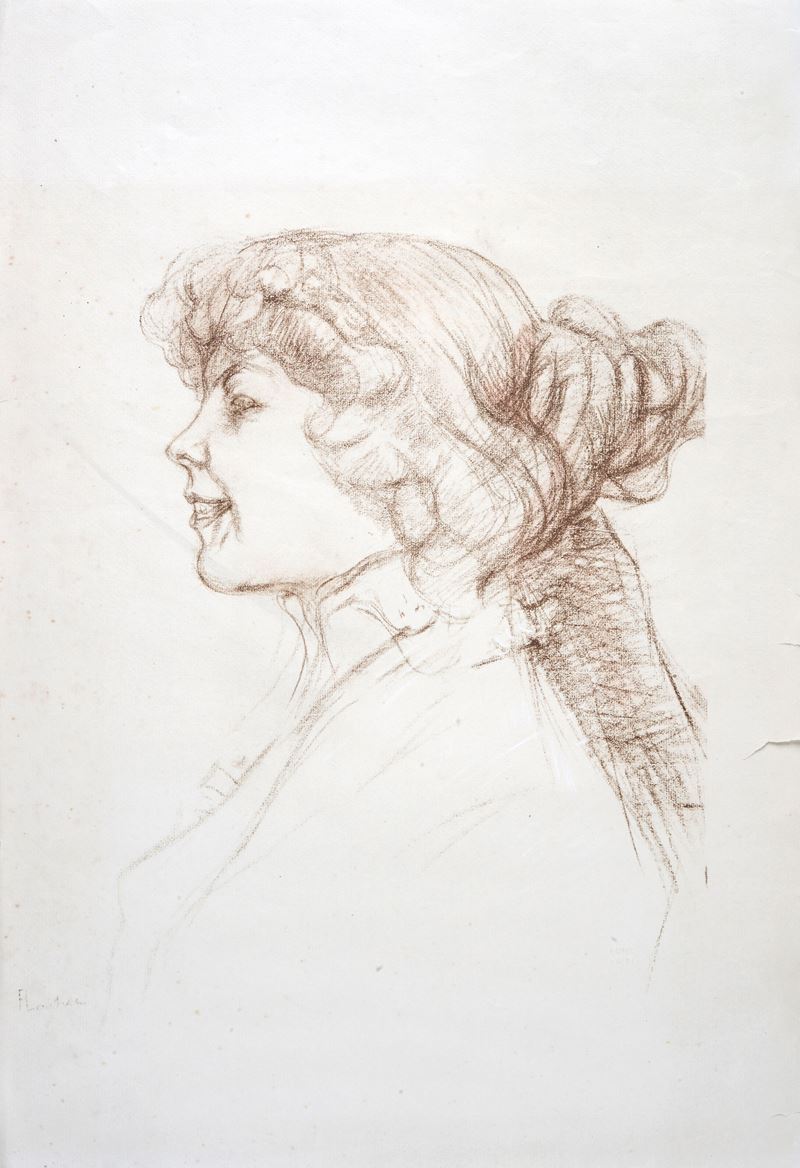 Femme de profil