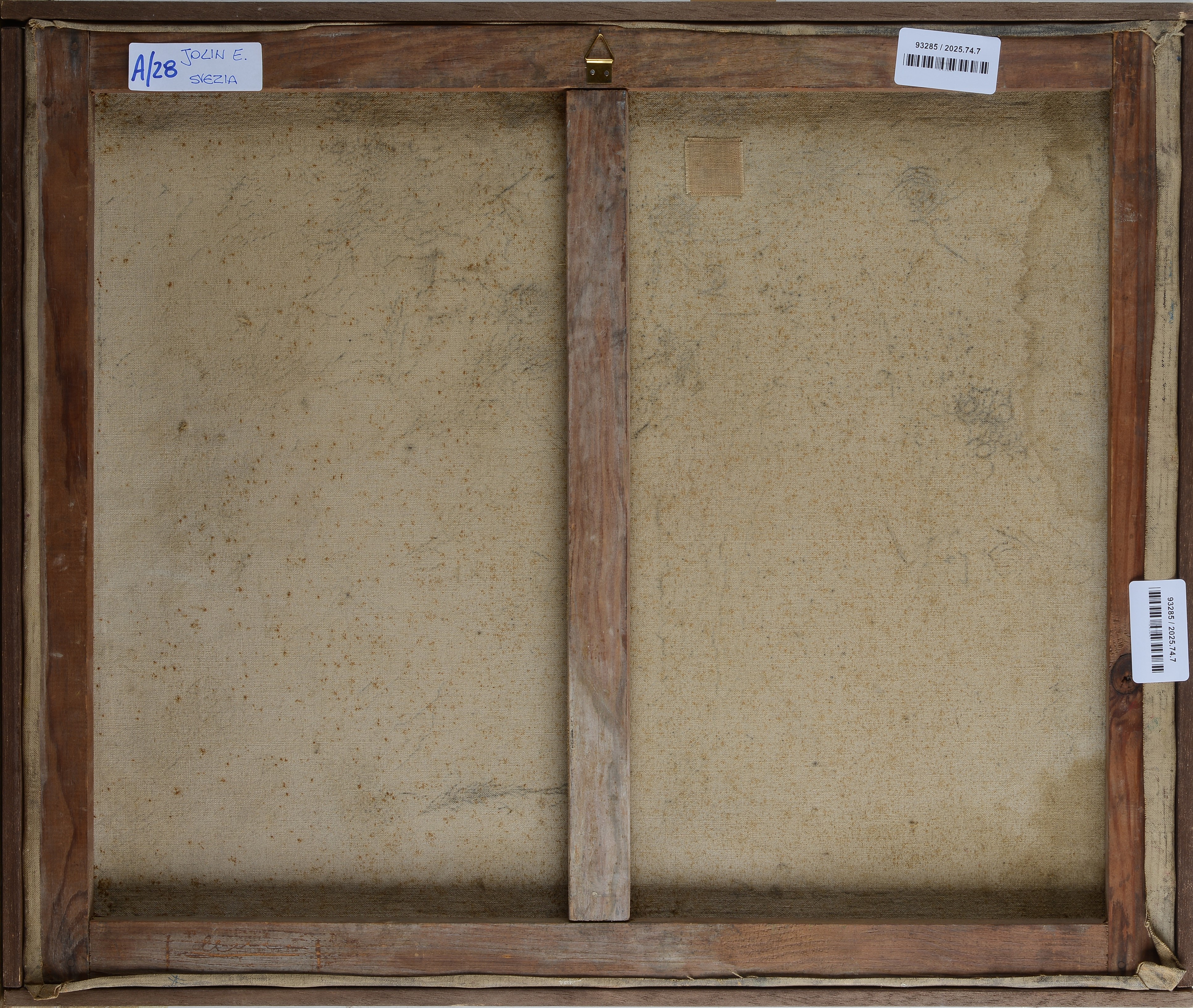 Ritratto di signora con fiori e strada sullo sfondo