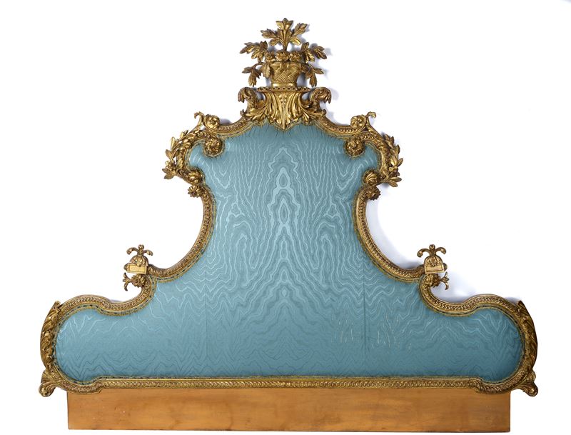 Testata di letto matrimoniale