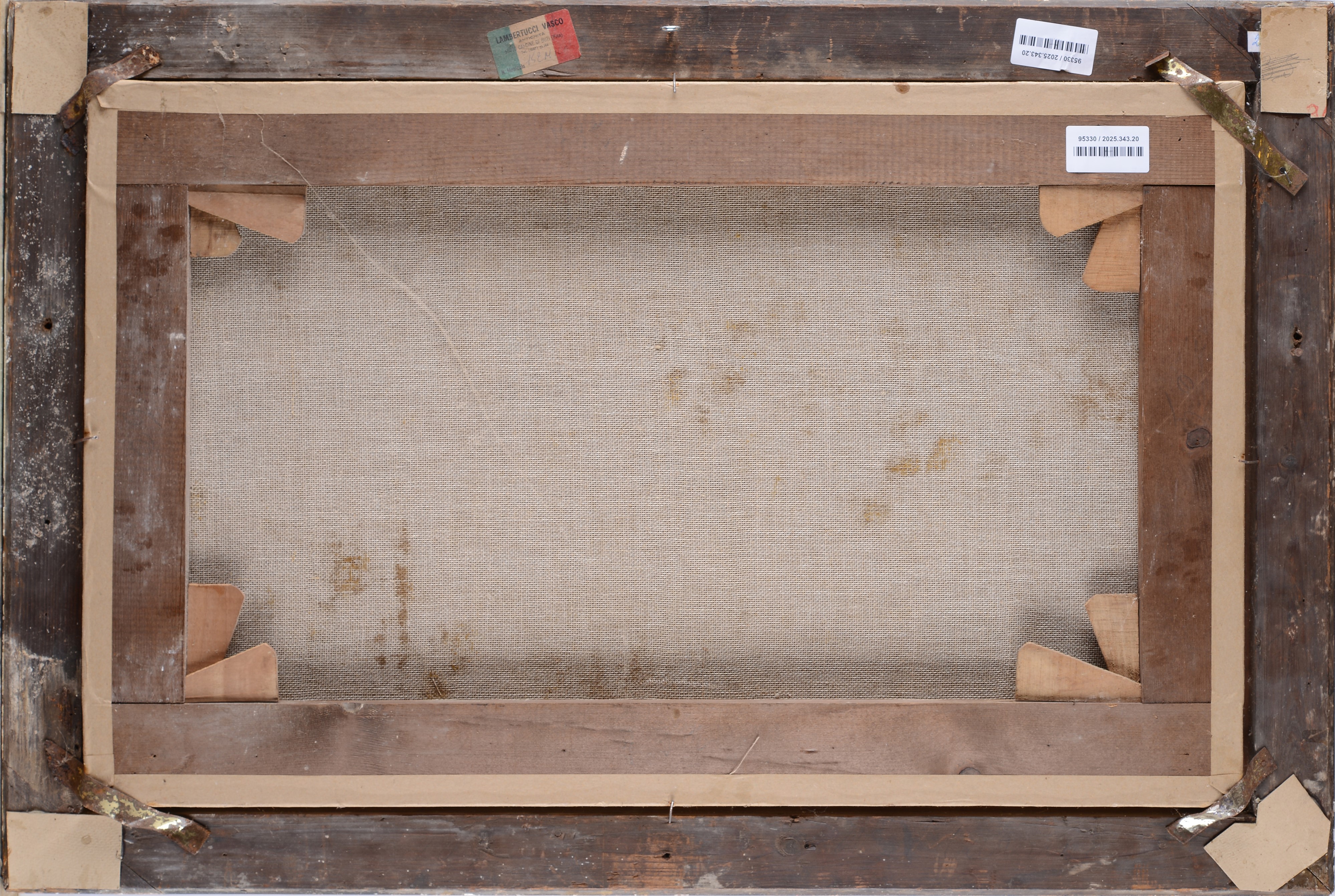 Paesaggio fluviale con ponte