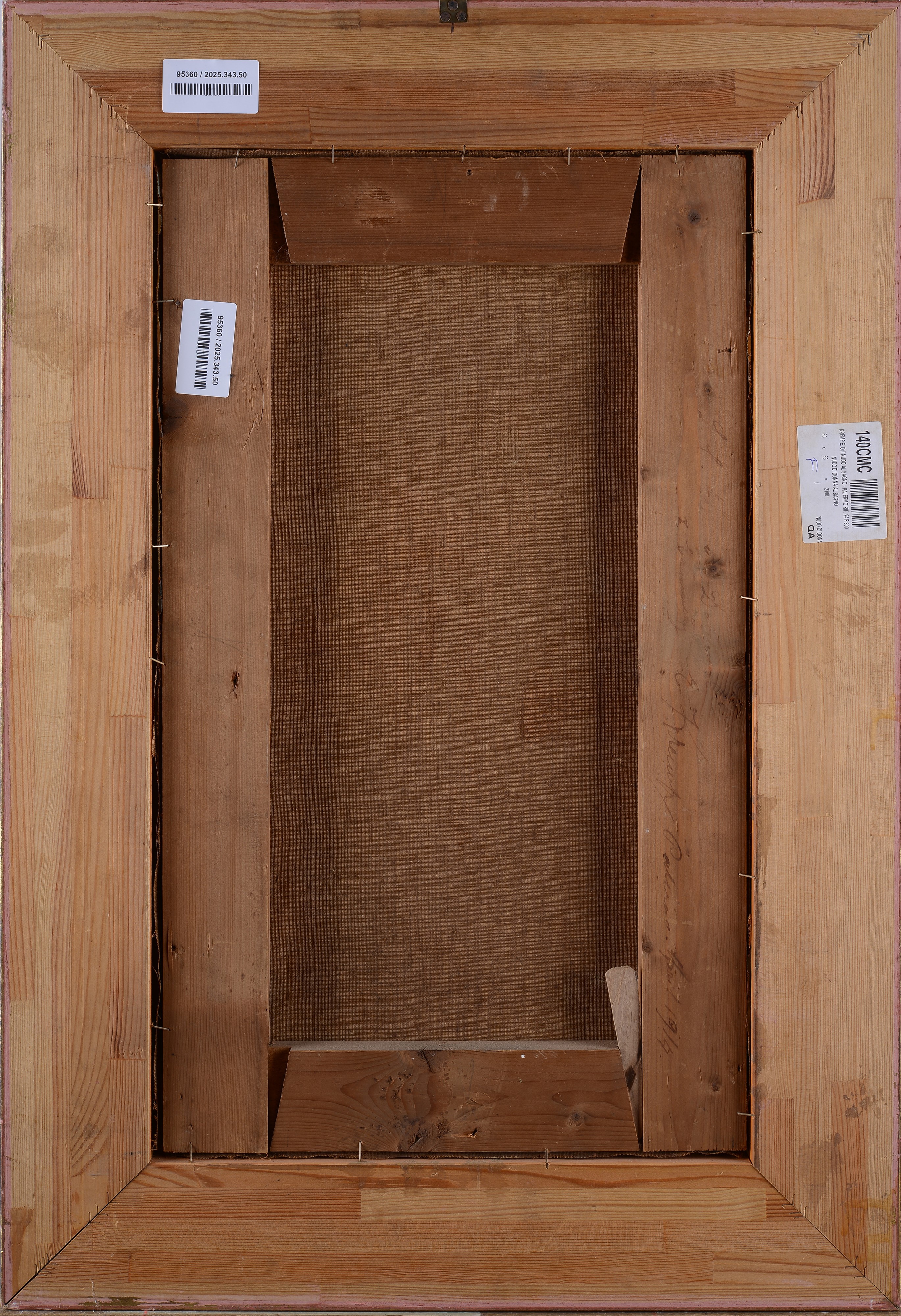 Nudo femminile al bagno