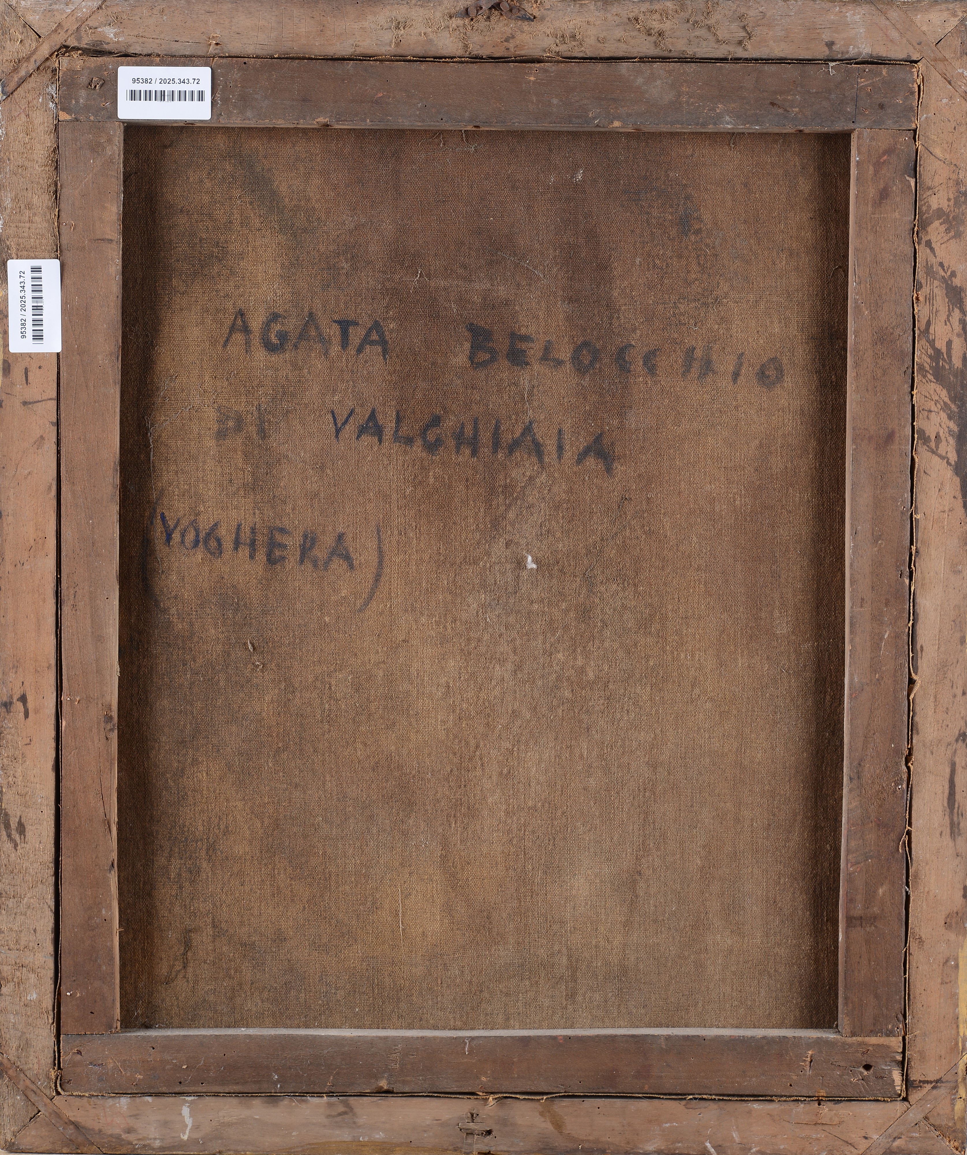 Ragazza con uccellino