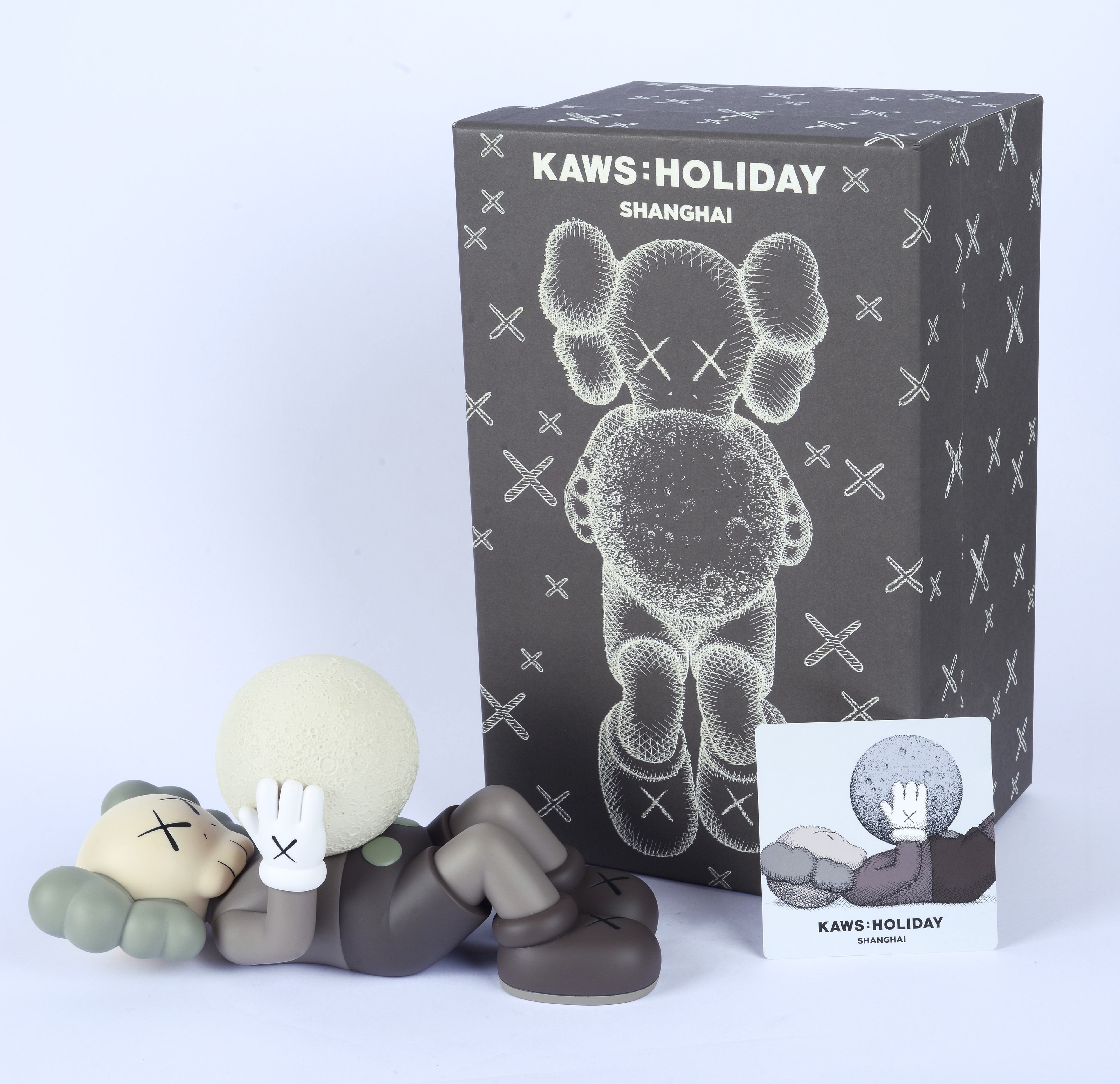 Kaws (brian Donnelly) - Holiday Shanghai, scultura in vinile